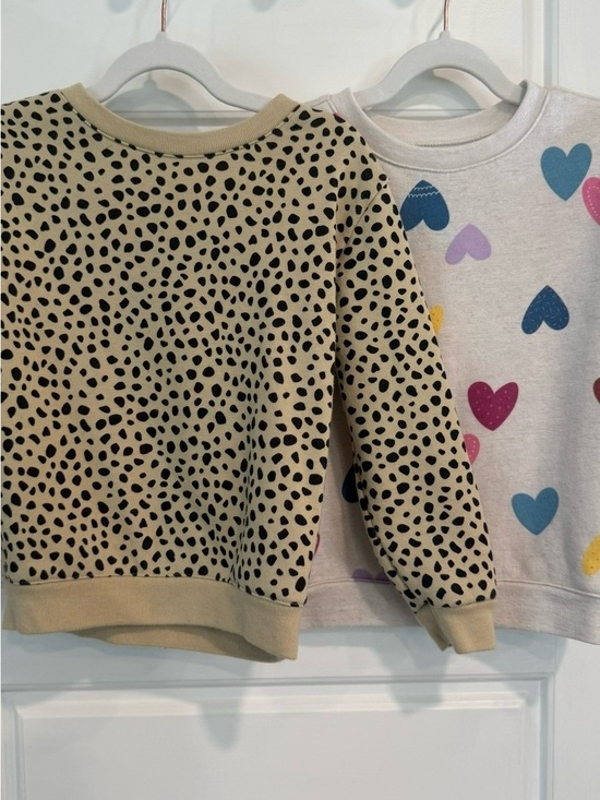 Garanimals Other - Garanimals Toddler Sweatshirt Bundle 4T Dalmatian & Hearts EUC Tan Cream